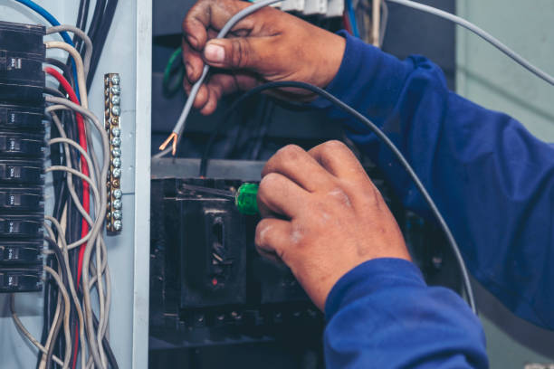 Best Emergency Electrical Repair  in Quitman, MS